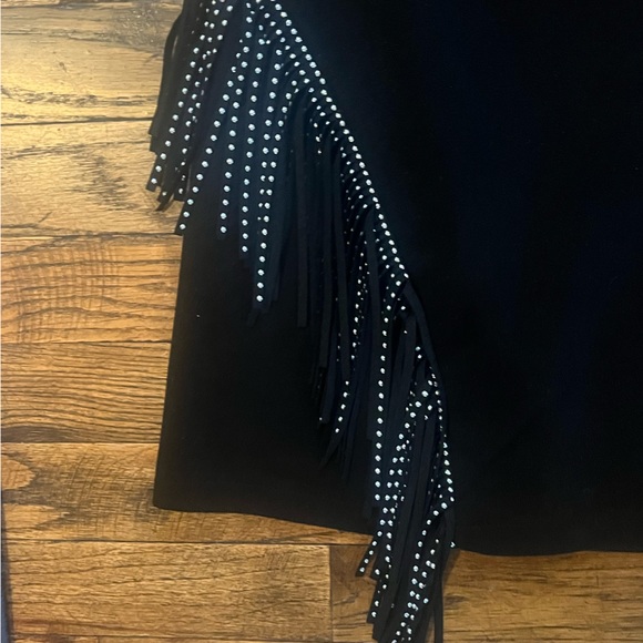 Fringe Skirt - Picture 2 of 3